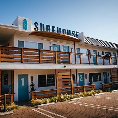 恩西尼塔斯 Surfhouse汽车旅馆 外观 照片