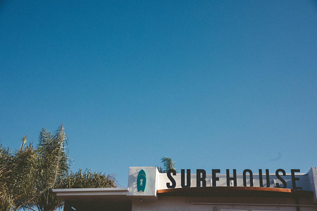 恩西尼塔斯 Surfhouse汽车旅馆 外观 照片