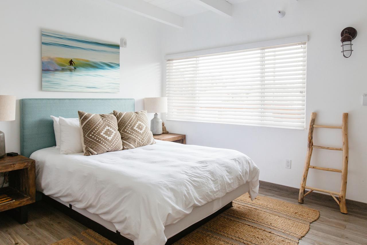 恩西尼塔斯 Surfhouse汽车旅馆 外观 照片