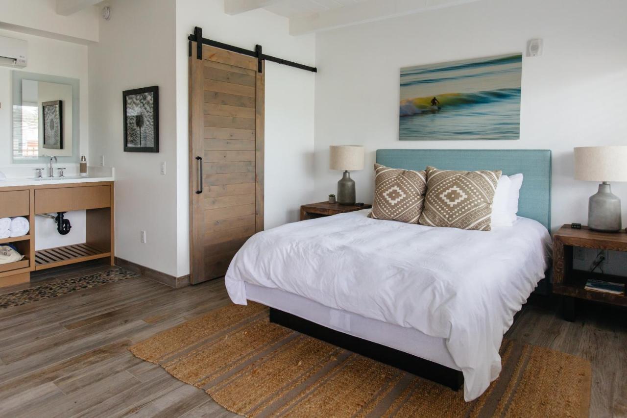 恩西尼塔斯 Surfhouse汽车旅馆 外观 照片